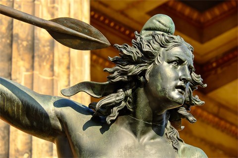 sculpture-2013048_1920